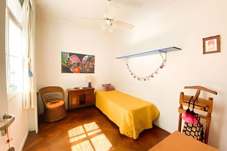 Habitacion en alquiler temporal - Barrio Chino